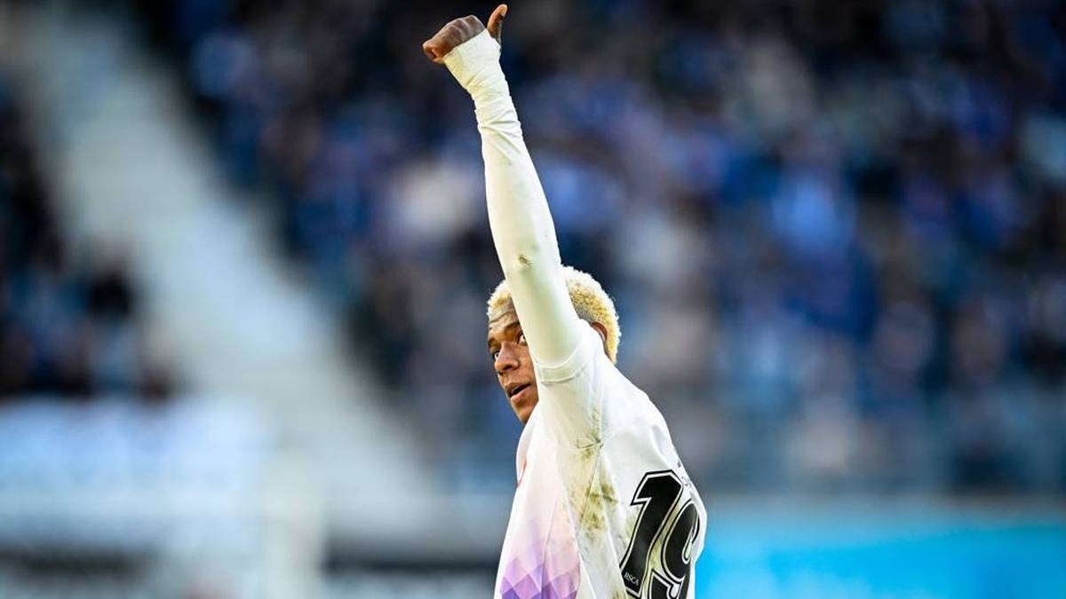 Nilson Angulo transfers to AFC Sunderland